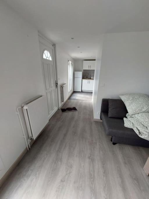 Appartement Independant A 르블랑메스니 외부 사진